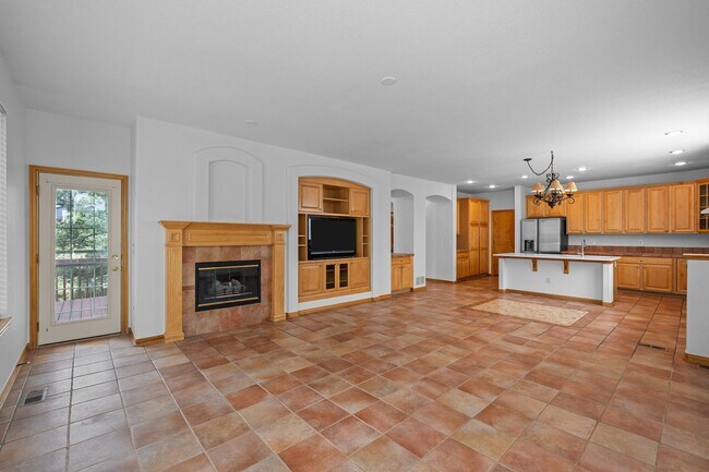 Building Photo - 10197 S Fairgate Way
