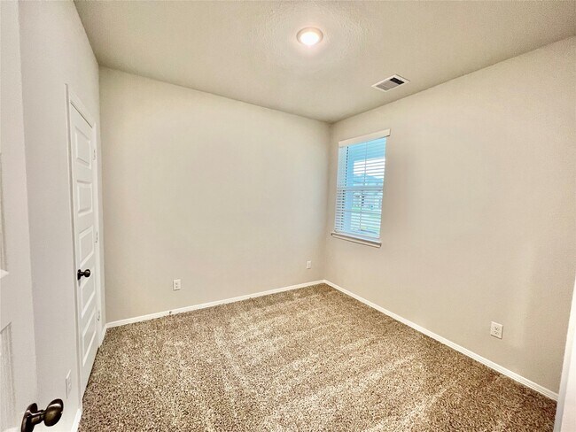 Building Photo - 23223 Spring Genesis Ln