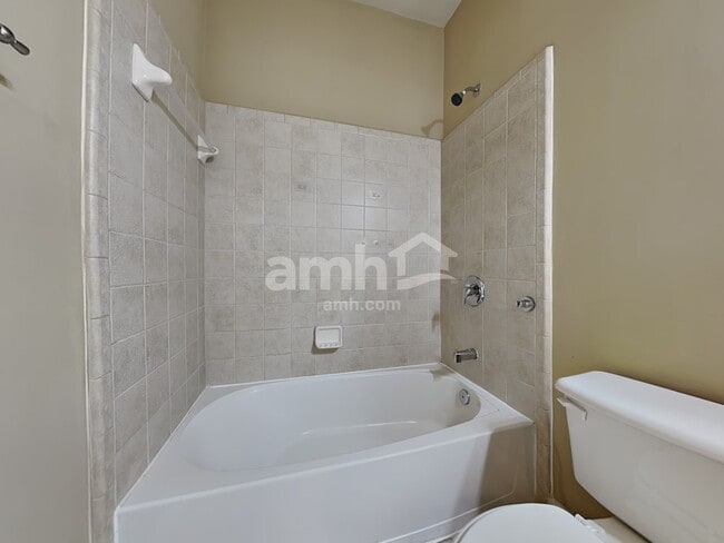 Building Photo - 393 Cherry Tree Ln