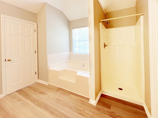 Building Photo - 5983 Hitt Lake Trail