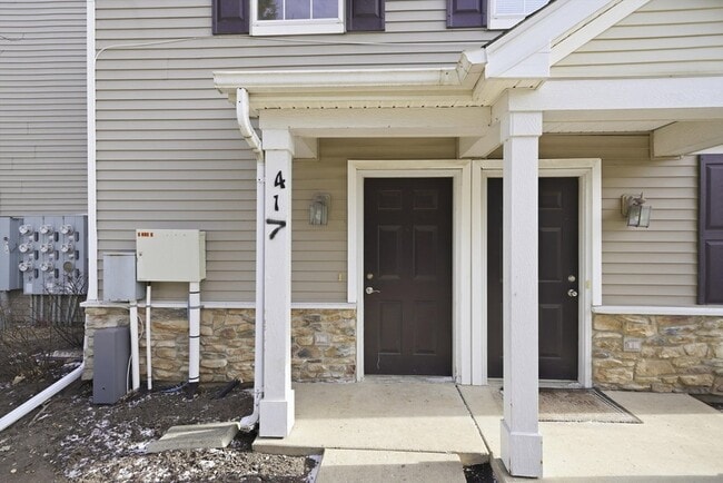 Building Photo - 417 Silverstone Dr