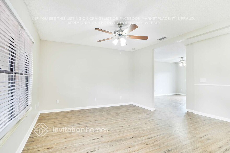 Building Photo - 213 Sweetgum Ct