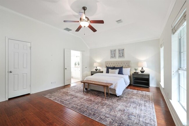 Building Photo - 10113 Cassandra Dr