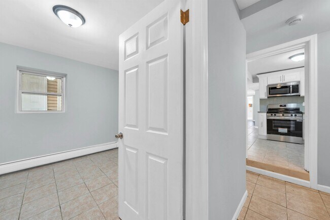 Building Photo - 217 50th St