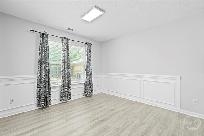 Building Photo - 169 Fontenot Dr
