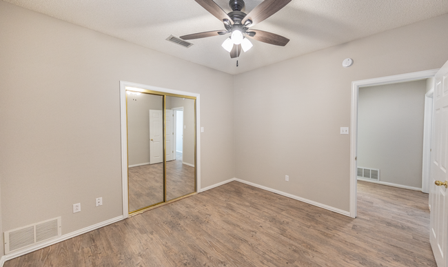 Building Photo - Pre-Leasing - 4 bed 2.5 bath - Frenship ISD