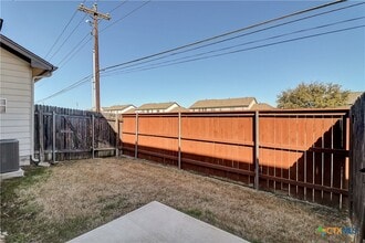 Building Photo - 1416 Bichon Bnd