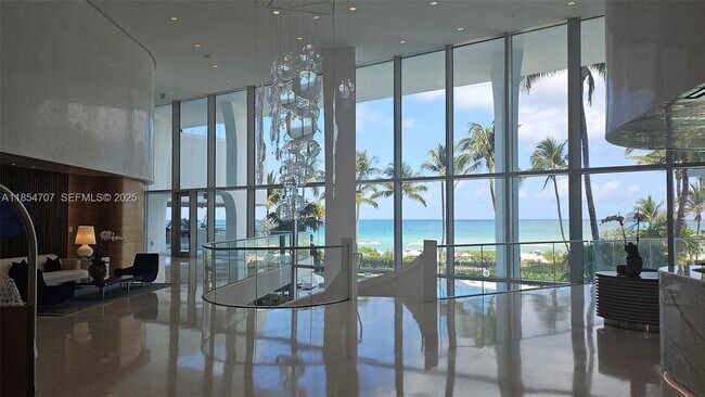 Building Photo - 16901 Collins Ave