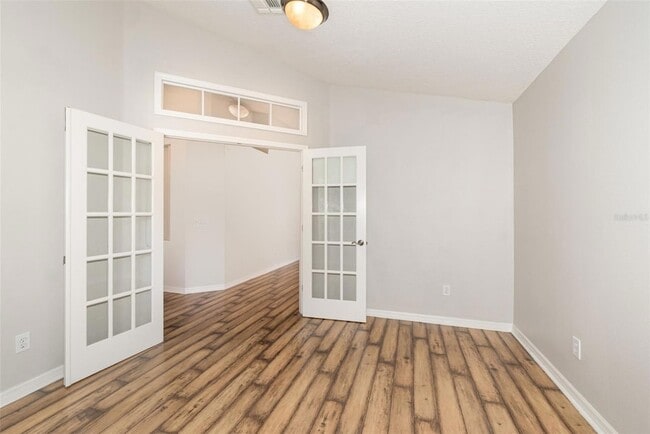 Building Photo - 1610 Song Sparrow Ct