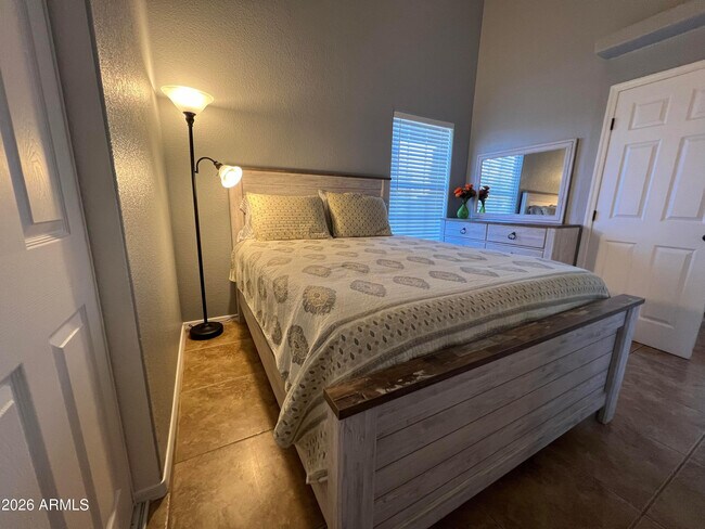 Building Photo - 255 S Kyrene Rd