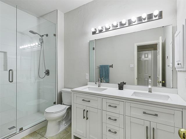 Building Photo - 2605 Royal Troon Dr