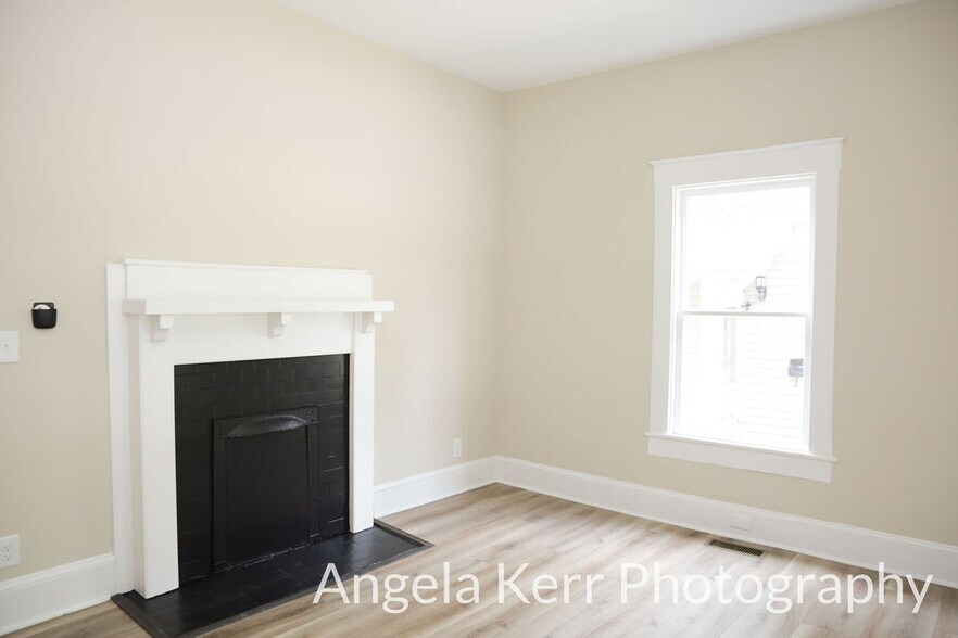 Building Photo - 630 Joyner St