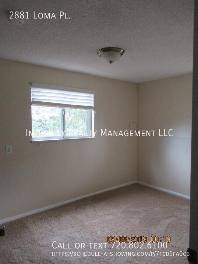 Building Photo - 2881 Loma Pl