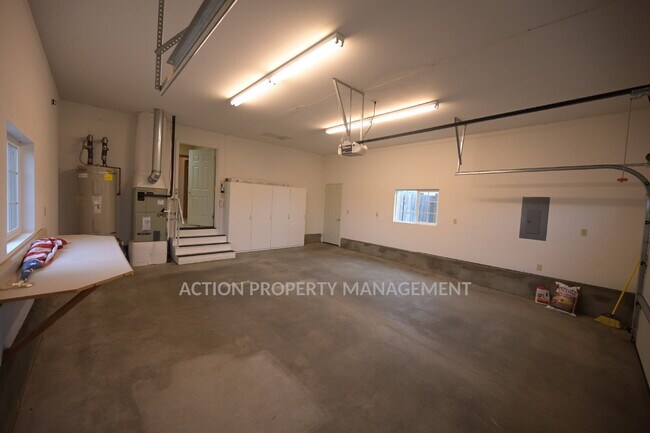Building Photo - 3 bed 2 bath home in Sequim