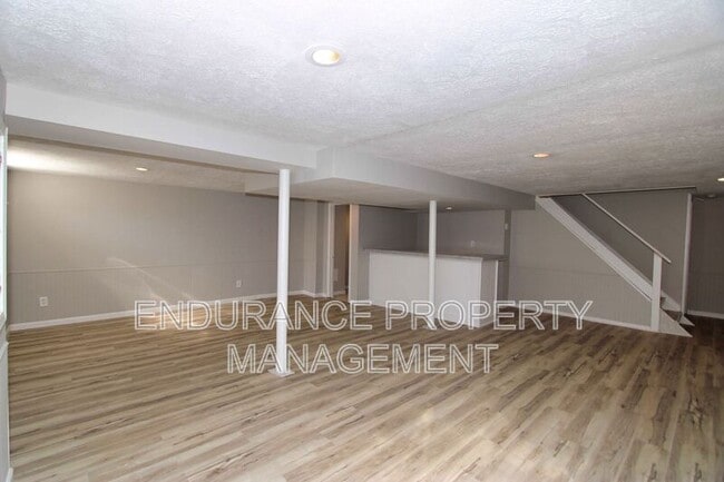 Building Photo - 3130 Balsamridge Dr