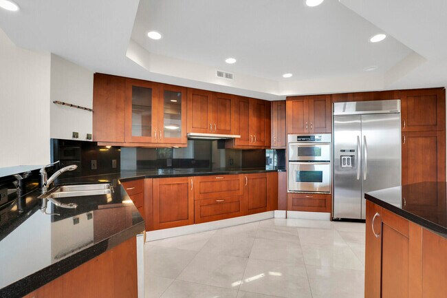 Building Photo - 3610 Gardens Pkwy