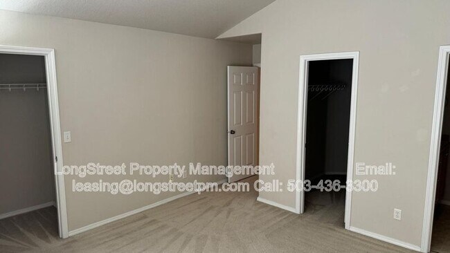 Building Photo - 3157 NW Shooting Star Dr