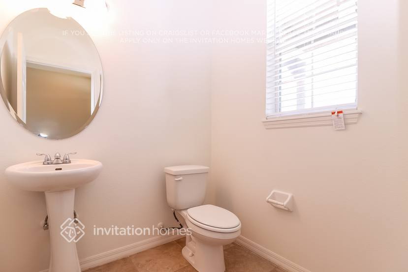 Building Photo - 5252 Krenson Woods Way