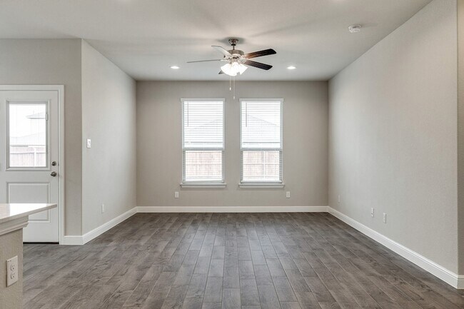 Building Photo - 14616 Bootes Dr