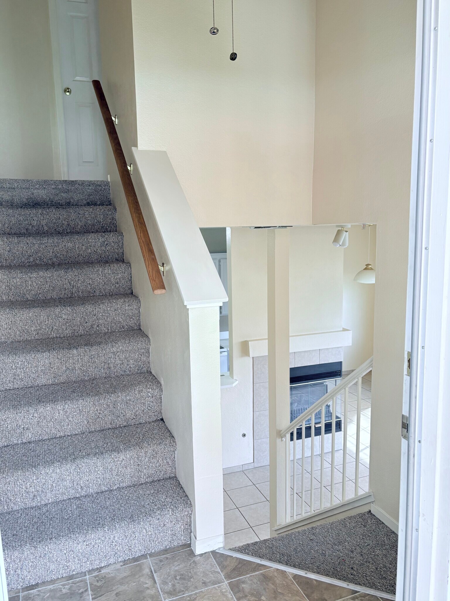 Building Photo - 38 Manchester Ln