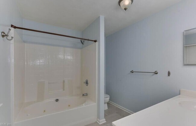 Building Photo - 1133 Lady Ashley Dr