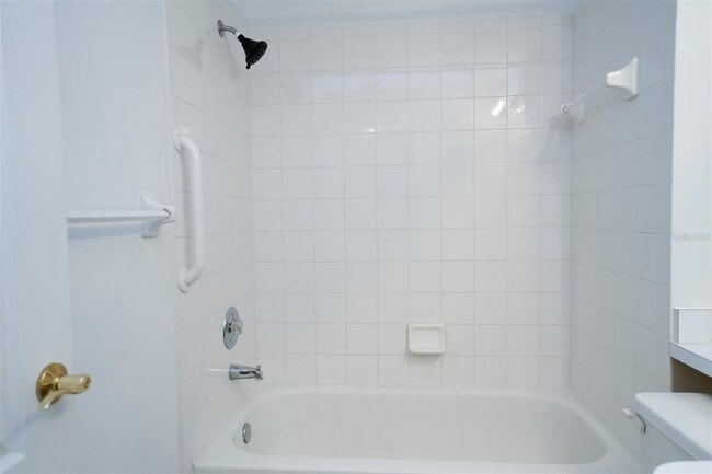 Building Photo - 5136 Sterling Manor Dr