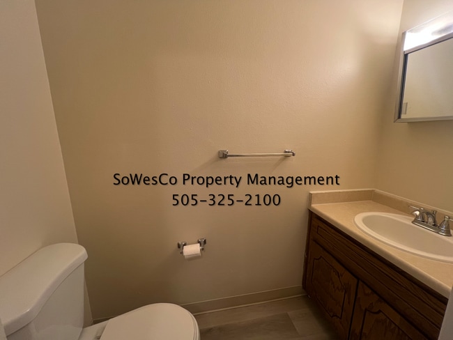 Building Photo - Newer flooring & Paint; 2 Bedroom 1.5 Bath...