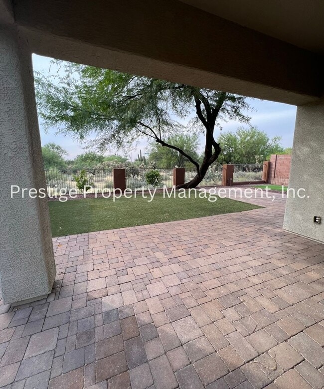 Building Photo - Gorgeous 4/2 Dove Mountain Home!