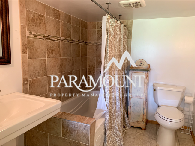 Building Photo - Magnificent Seattle/Water Views in Manches...