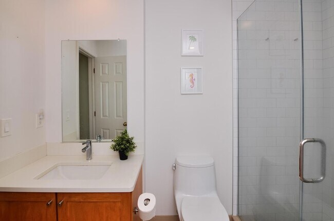 Building Photo - 4471 Hillside Ct
