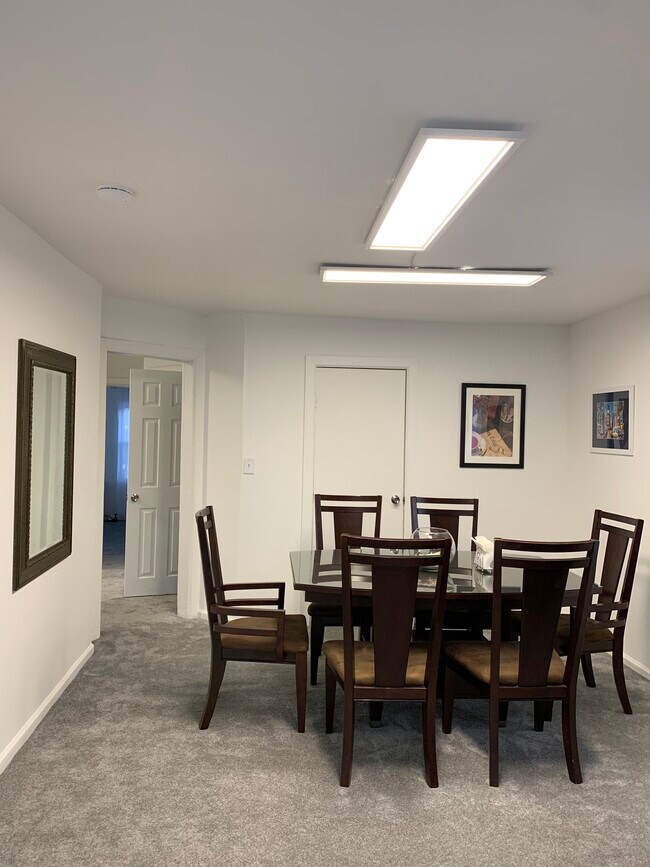 Dining Room - 214 Beach 27th St