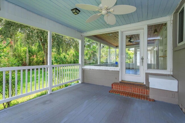 Building Photo - 1235 Ayrshire St