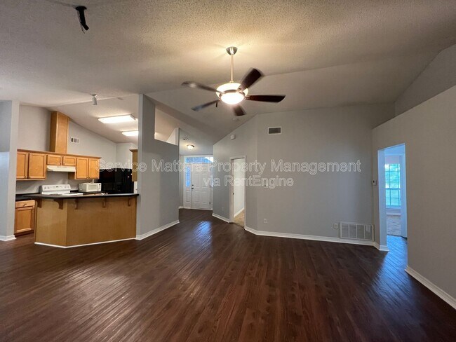 Building Photo - 4742 Spencer Oaks Blvd