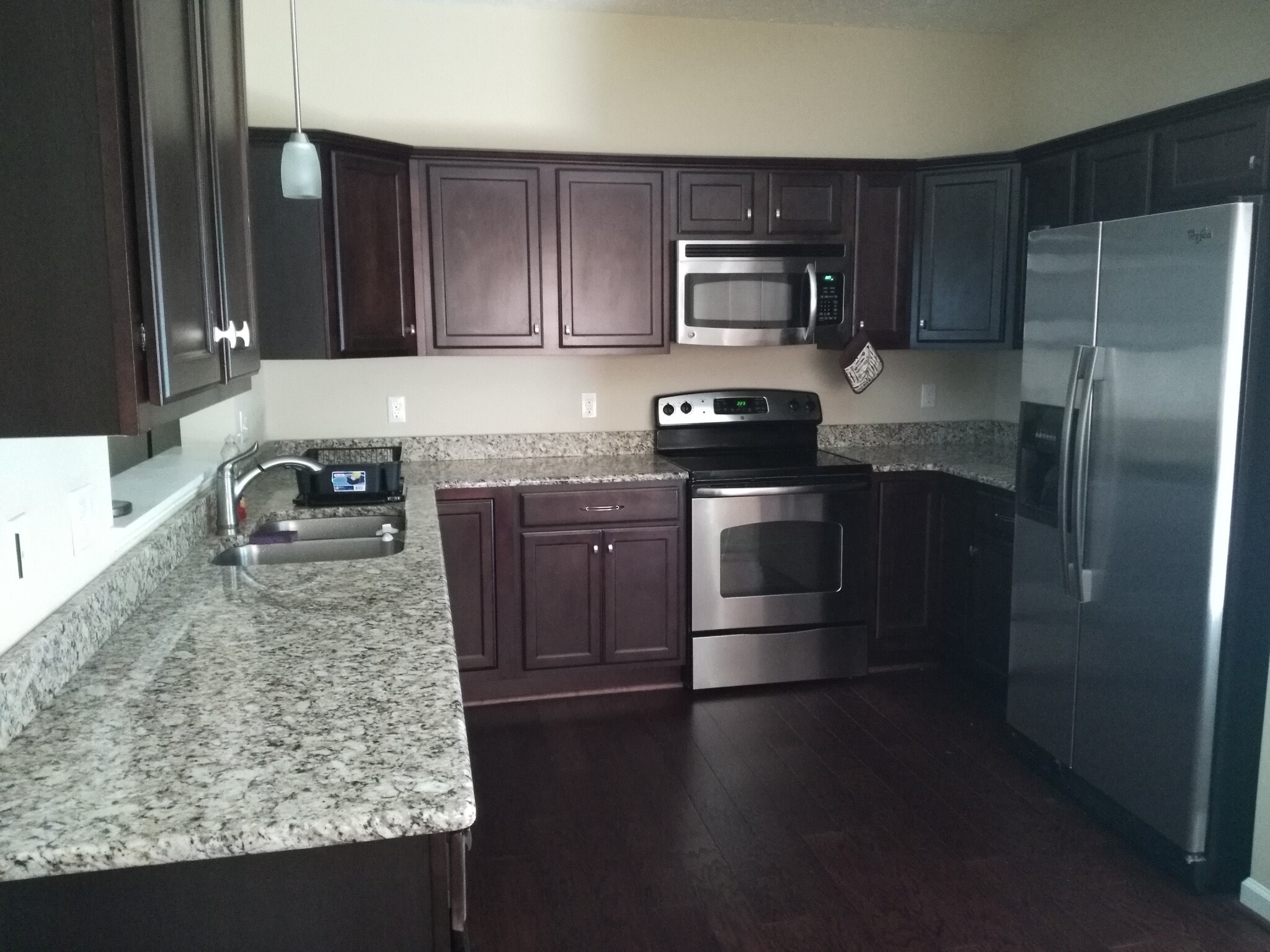 Building Photo - 207 Portico St