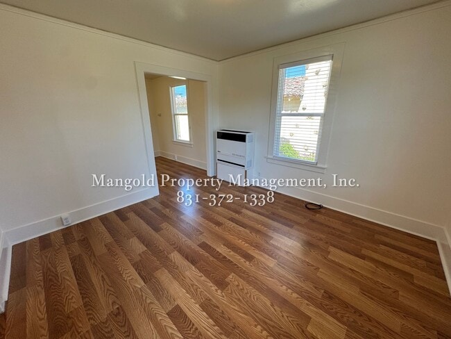 Building Photo - 1205first