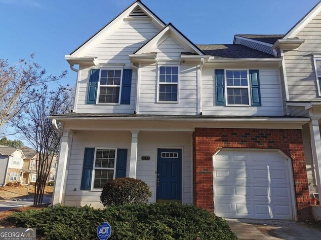 Primary Photo - 2328 Suwanee Pointe Dr