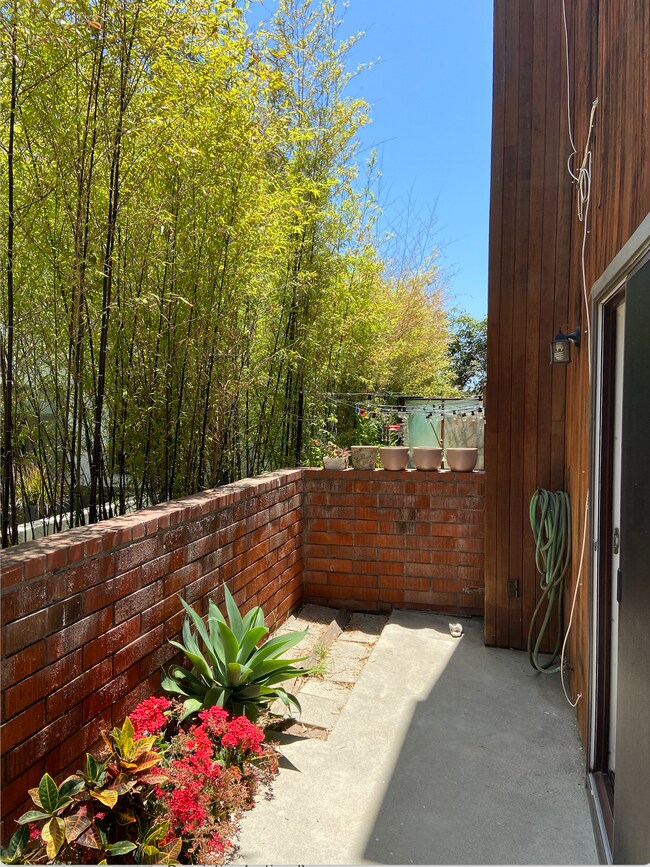 Private Patio - 1823 11th St