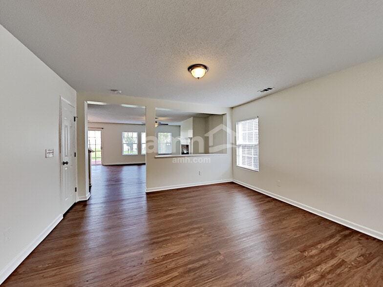 Building Photo - 6012 Ricker Rd
