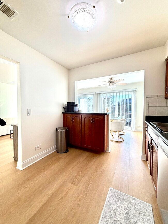 Building Photo - 1212 Williamsport Dr