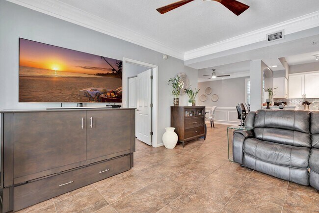 Building Photo - 275 Murcia Dr