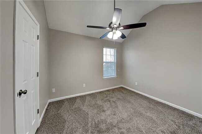 Building Photo - 3310 N Winds Trail