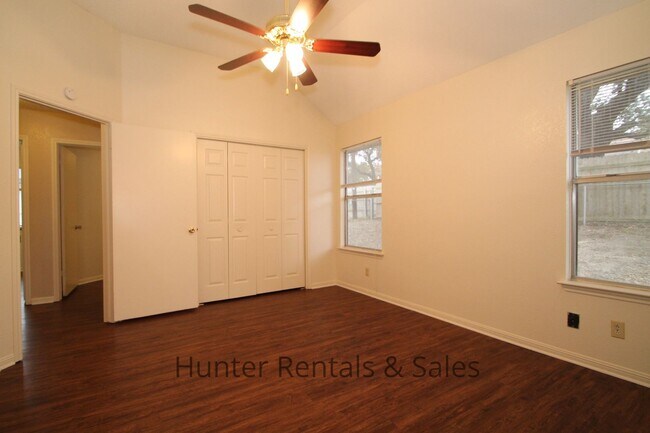 Building Photo - Inviting 3-Bedroom Home in North Killeen –...