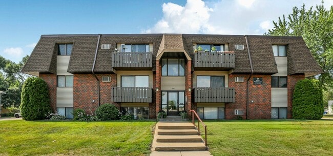 Building Photo - Bentonwood I