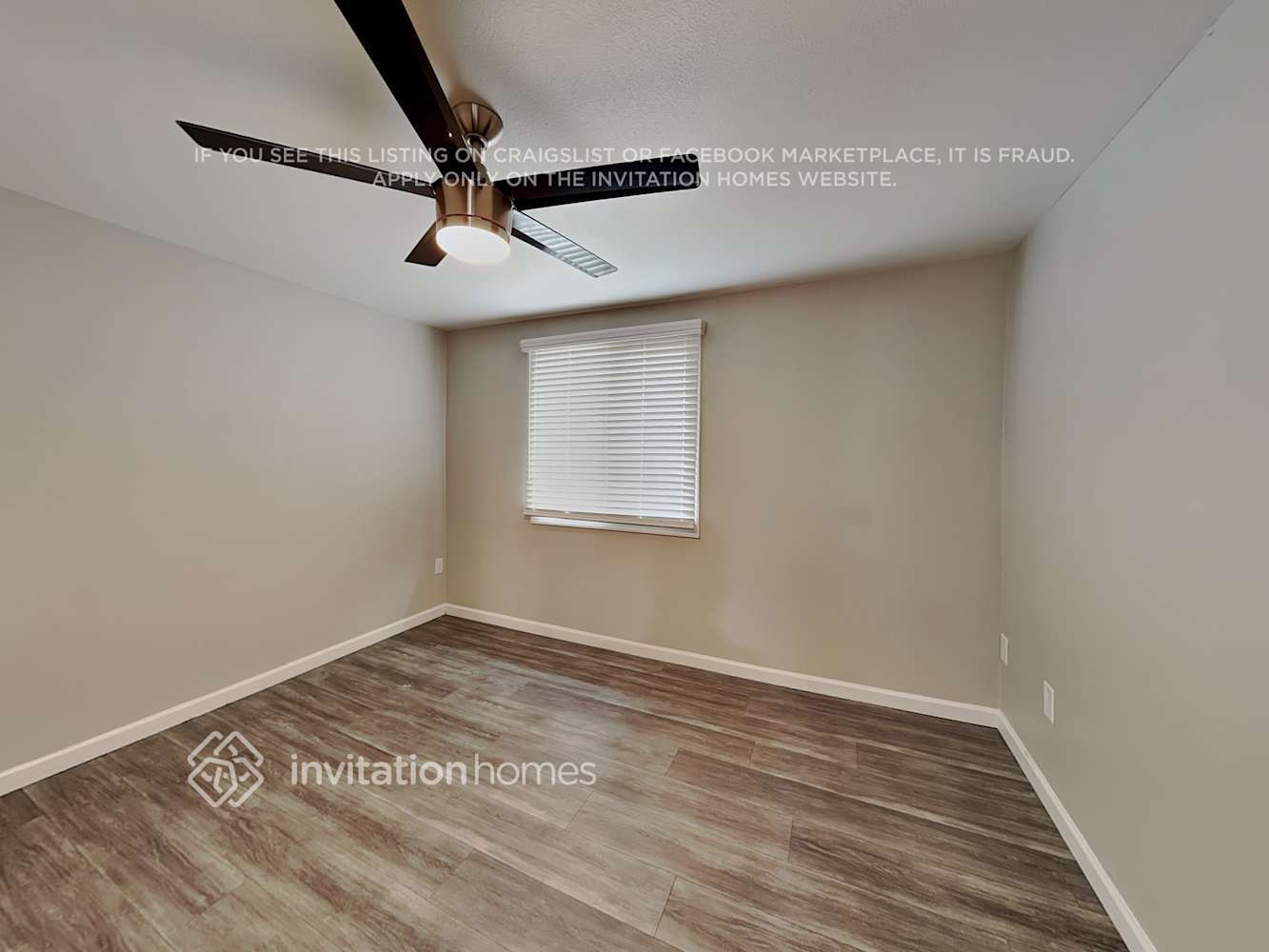 Building Photo - 1705 W Thunderbird Rd