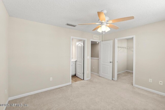 Building Photo - 12692 Josslyn Ln