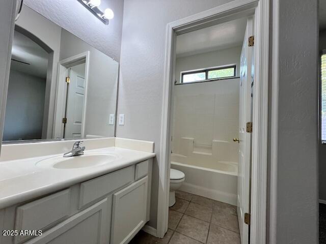 Building Photo - 1263 S Emmett Dr