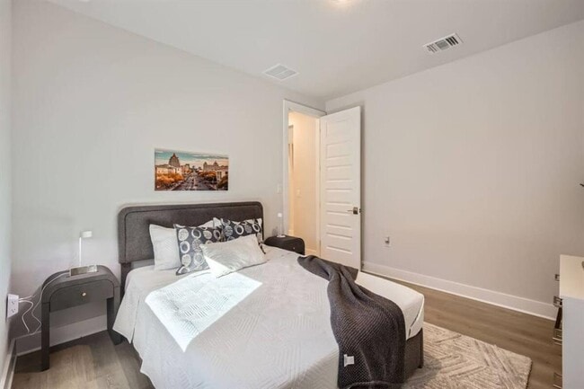 Building Photo - 7700 Ella Lee Ln