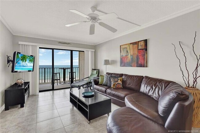 Building Photo - 9490 S Ocean Dr