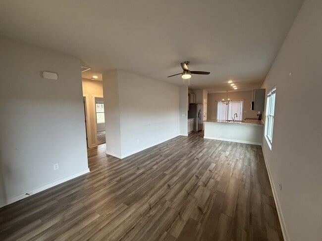 Building Photo - 7253 Owen Park Cir