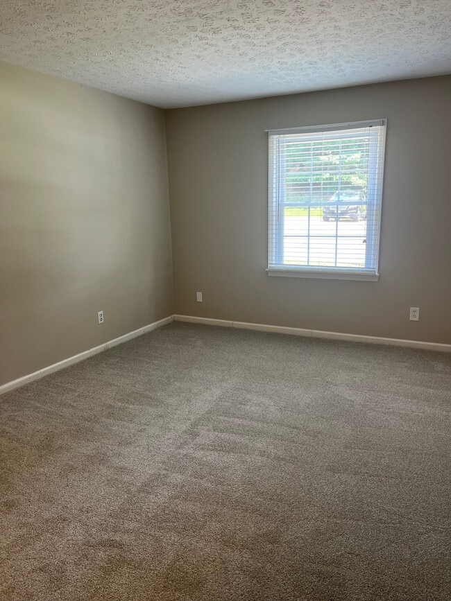Building Photo - 6719 Gunston Ln